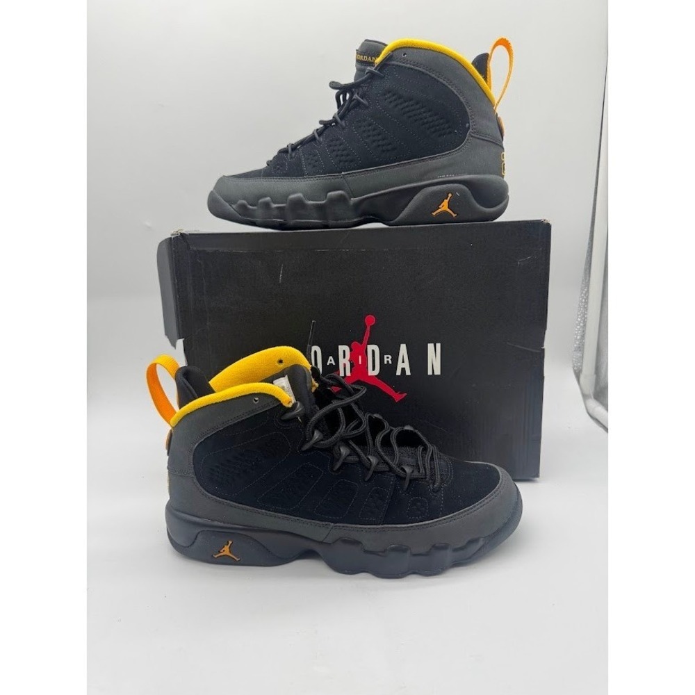 Air Jordan 9 Retro GS Black University Gold 302359-070 Size 7Y Kids Sneakers